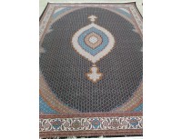 فرش700 شانه طرح ریزماهی زمینه سرمه ای